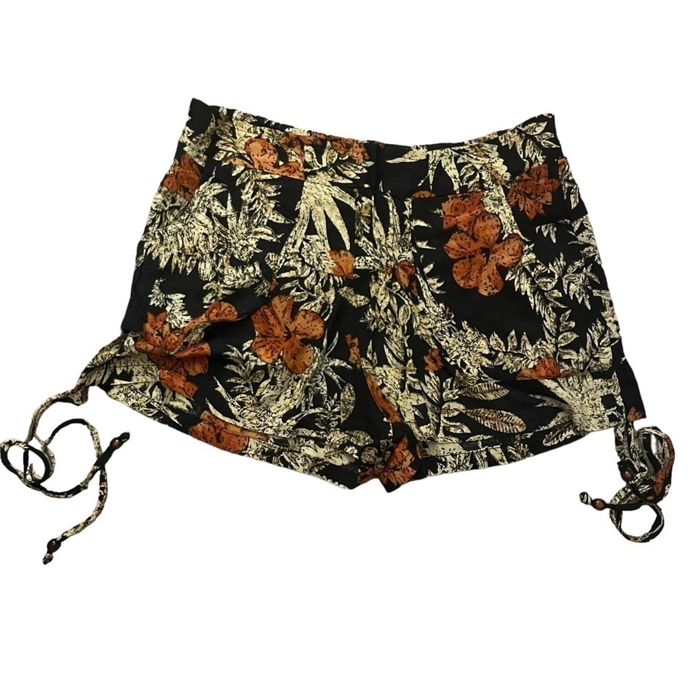 Anthropologie Raga Small Island Fever Floral Shorts Black NWT MSRP $60